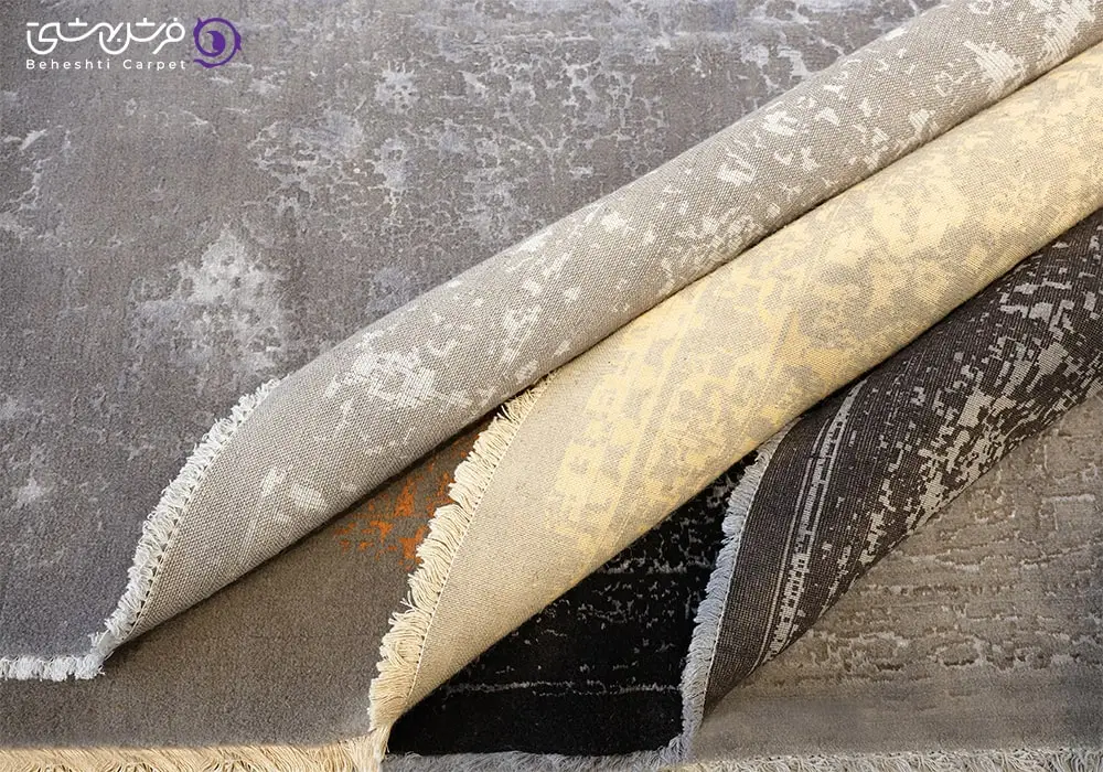 تعدادی از فرش های بهشتی به صورت تا شده