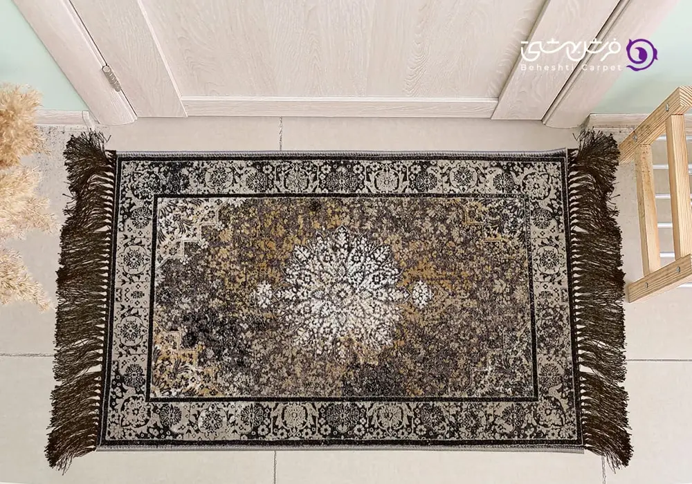 یکی از طرح های پادری فرش بهشتی برای استفاده جلوی درب ورودی